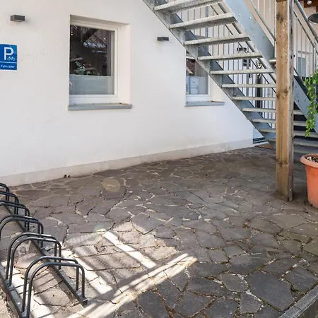 アパート Mola Apartments-charmante Im Zentrum Fuer 3 Personen-grosse Dachterrasse-grill-gratis Parken-wlan