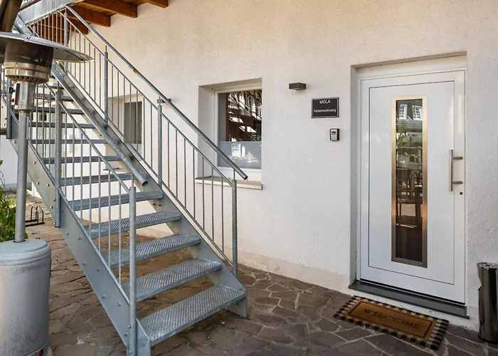 Mola Apartments-charmante Im Zentrum Fuer 3 Personen-grosse Dachterrasse-grill-gratis Parken-wlan