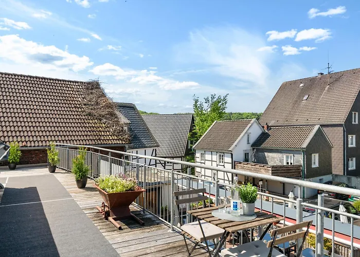 Mola Apartments-charmante Im Zentrum Fuer 3 Personen-grosse Dachterrasse-grill-gratis Parken-wlan Appartement *