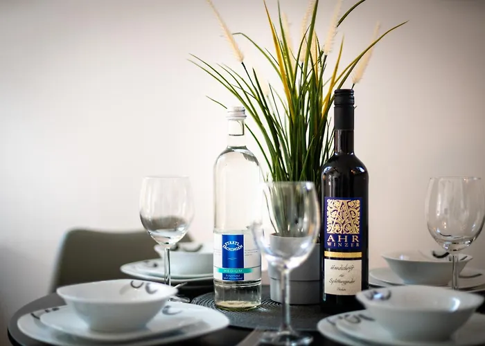 Mola Apartments-charmante Im Zentrum Fuer 3 Personen-grosse Dachterrasse-grill-gratis Parken-wlan Appartement